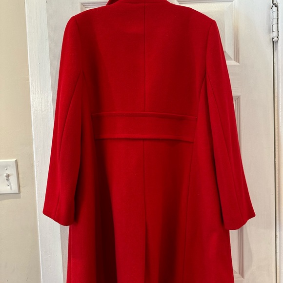 Like New Red Wool Ann Taylor coat size large petite - Picture 9 of 9